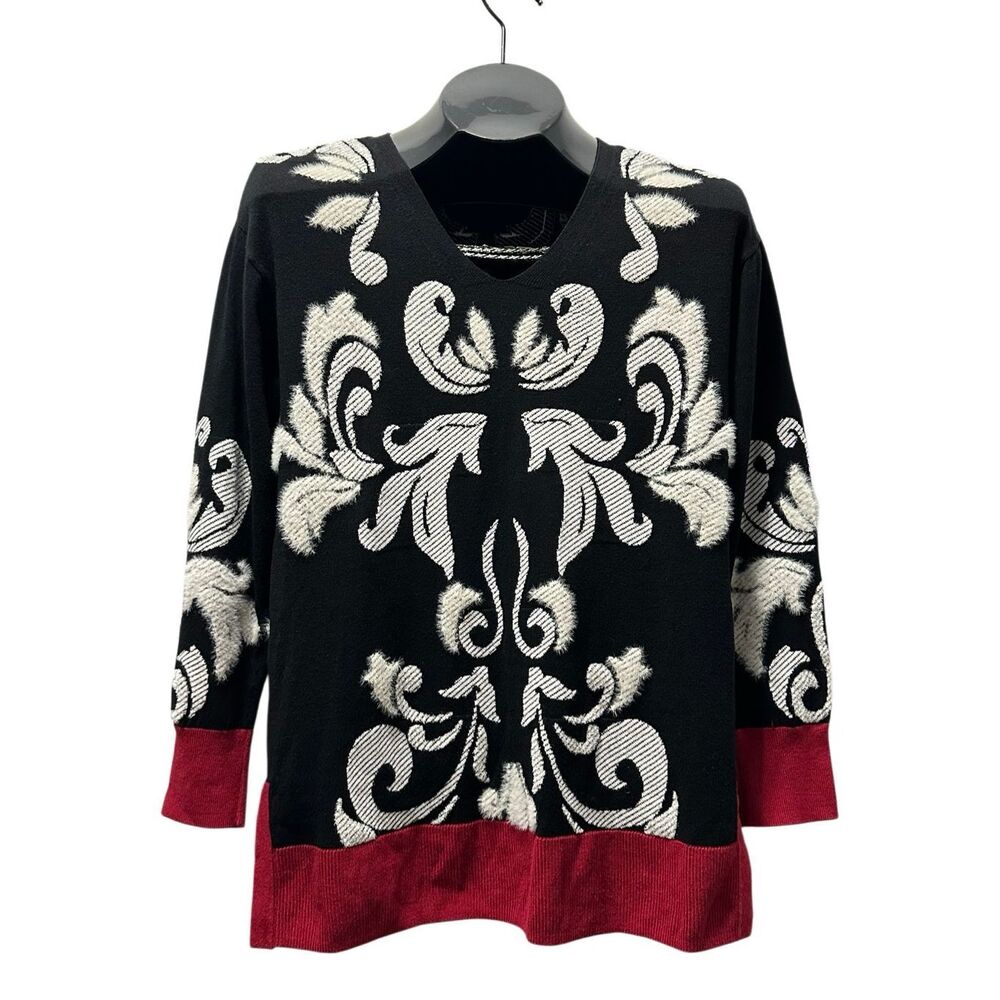 Chico’s Cream, Red, Black Floral V-Neck Sweater Tunic Size XS